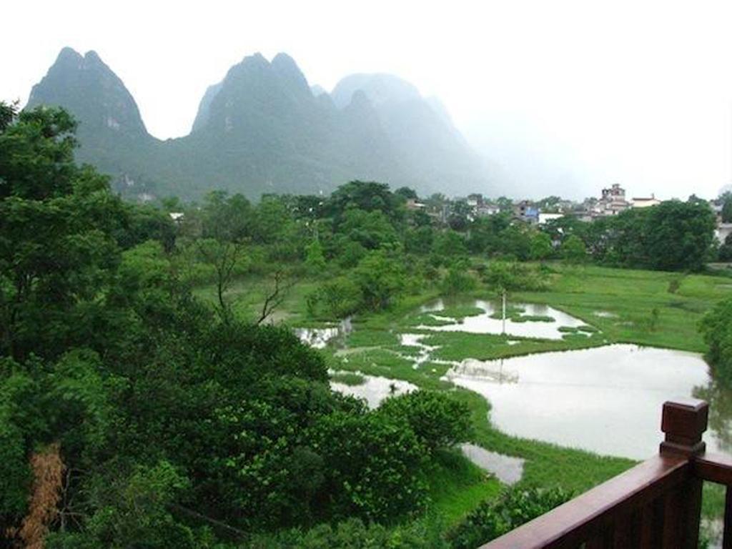 Yangshuo Mountain Nest Boutique Hotel Exterior photo