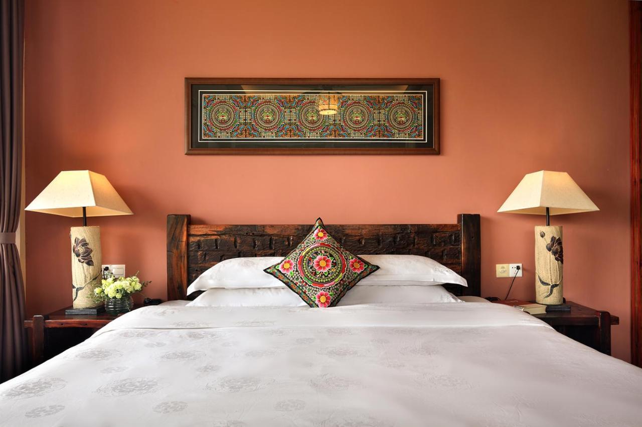 Yangshuo Mountain Nest Boutique Hotel Exterior photo